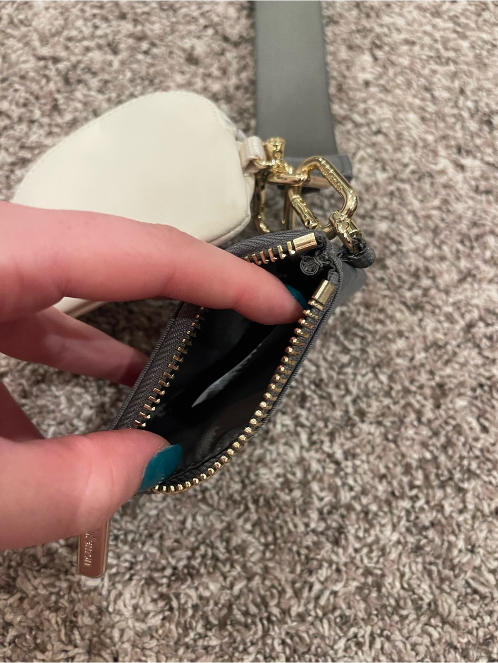 Lululemon Dual Pouch Wristlet, Grey Sage / Light Ivory - Picture 5 of 6
